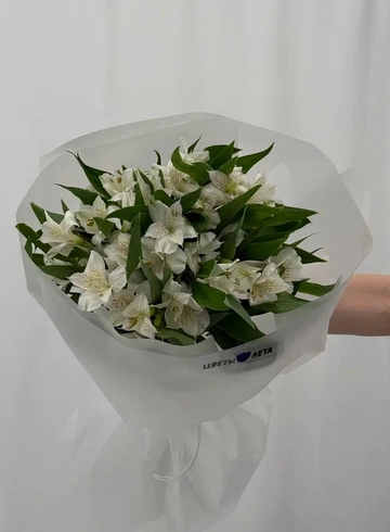 Букет &laquo;Альстромерия: белая магия 7"   от интернет-магазина цветов в 