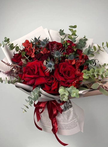 Букет: «Рубиновая любовь» от интернет-магазина цветов в 