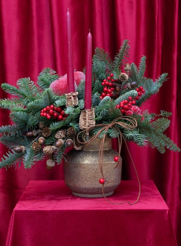 Композиция: &laquo;Новогоднее Чудо&raquo; от интернет-магазина цветов в 