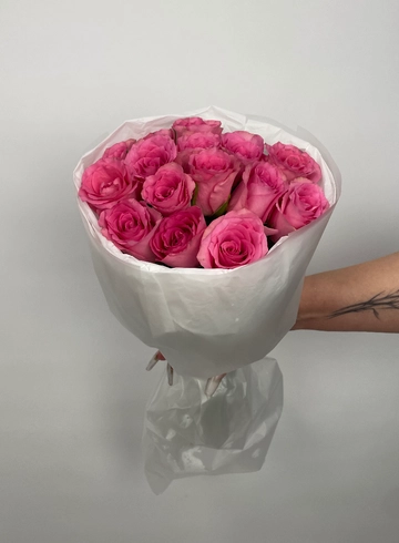 Букет: &laquo;Ярко-Розовая Кения&raquo;  от интернет-магазина цветов в 